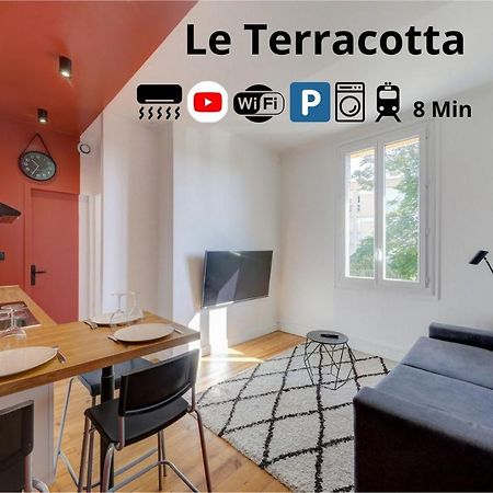 Appartamento Terracotta-T2-Clim-Parking Gratuit Prive Pierre-Bénite Esterno foto