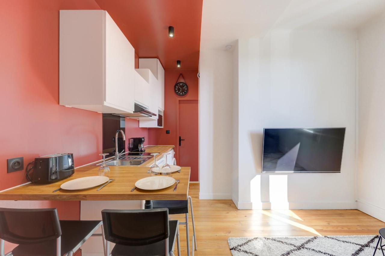 Appartamento Terracotta-T2-Clim-Parking Gratuit Prive Pierre-Bénite Esterno foto