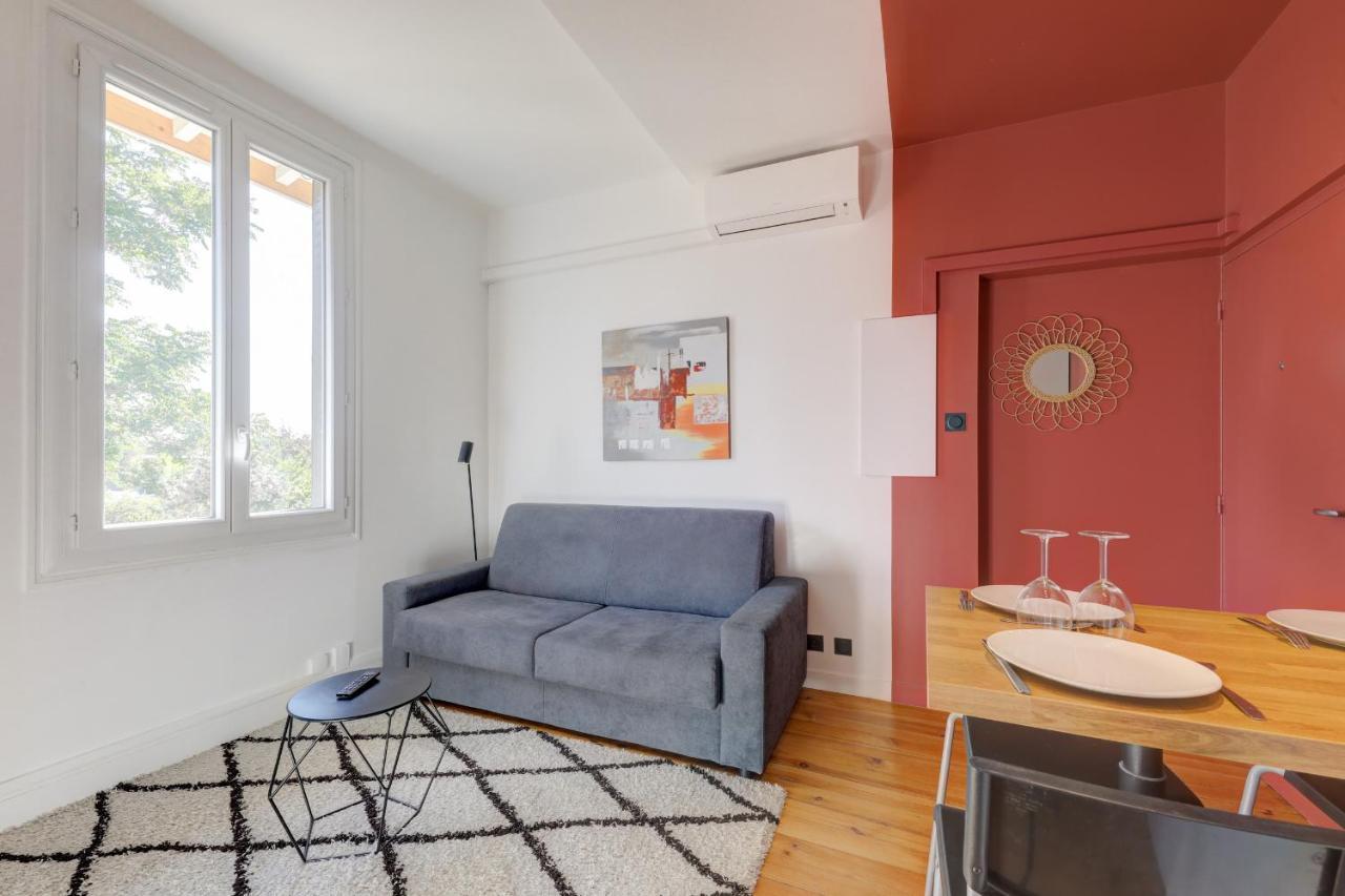 Appartamento Terracotta-T2-Clim-Parking Gratuit Prive Pierre-Bénite Esterno foto
